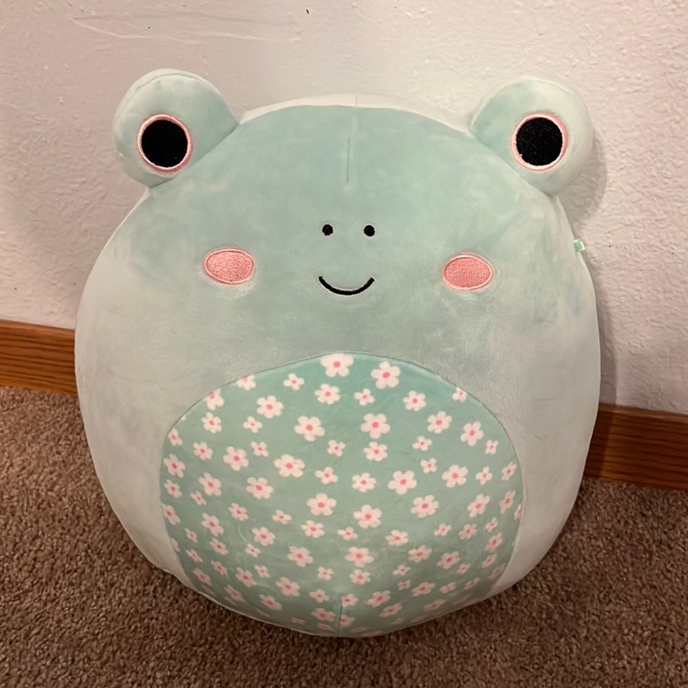 Floral belly frog